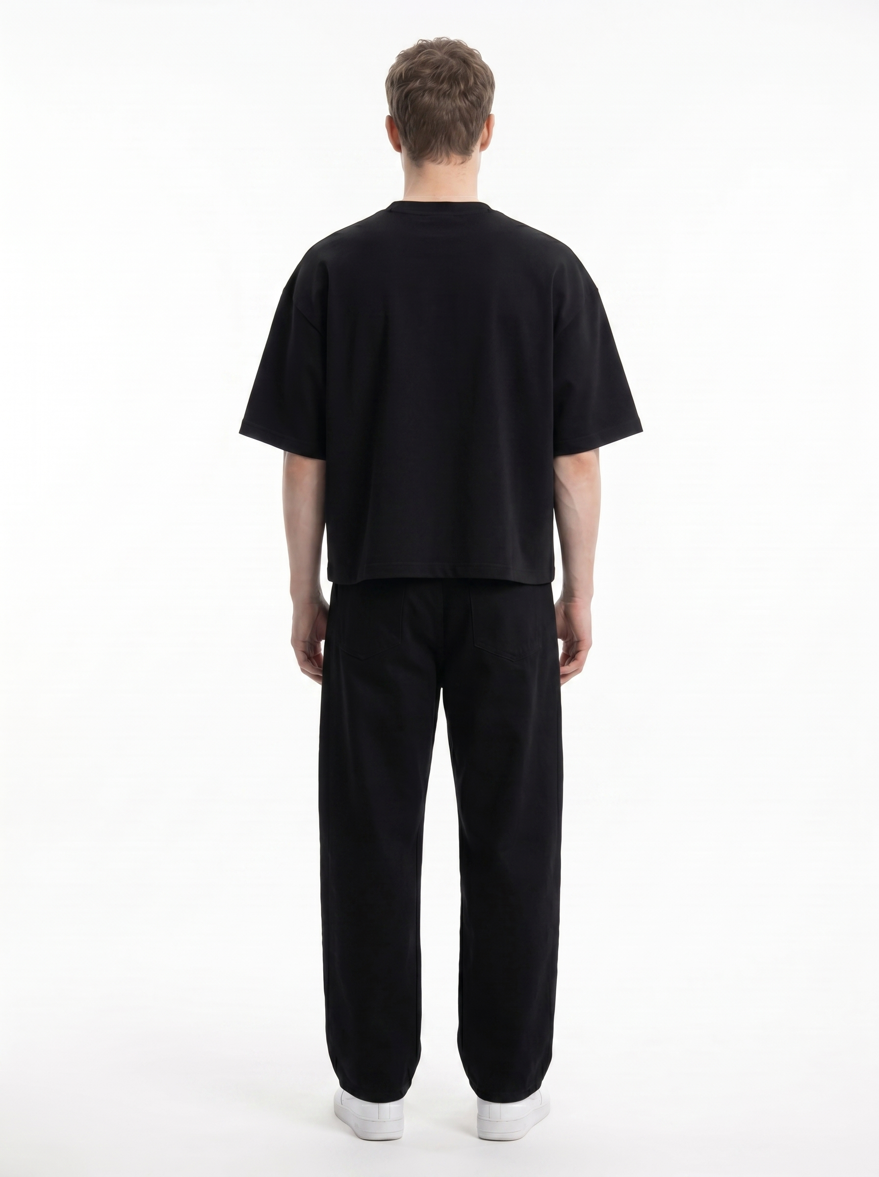 BASIC HEAVYWEIGHT T-SHIRT - BLACK