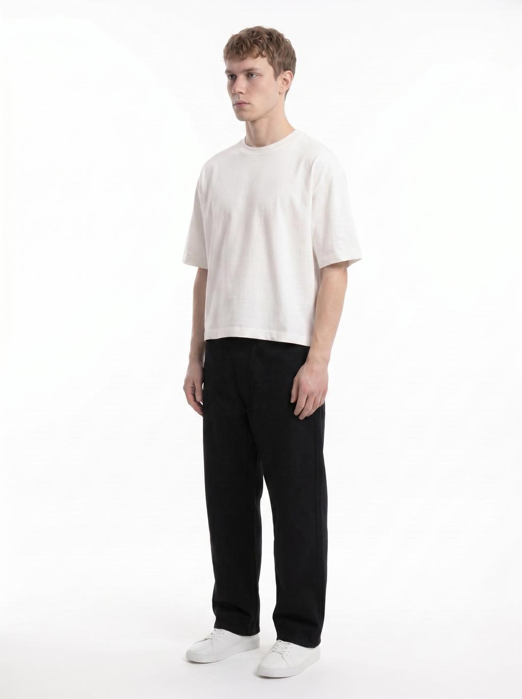 BASIC HEAVYWEIGHT T-SHIRT - WHITE