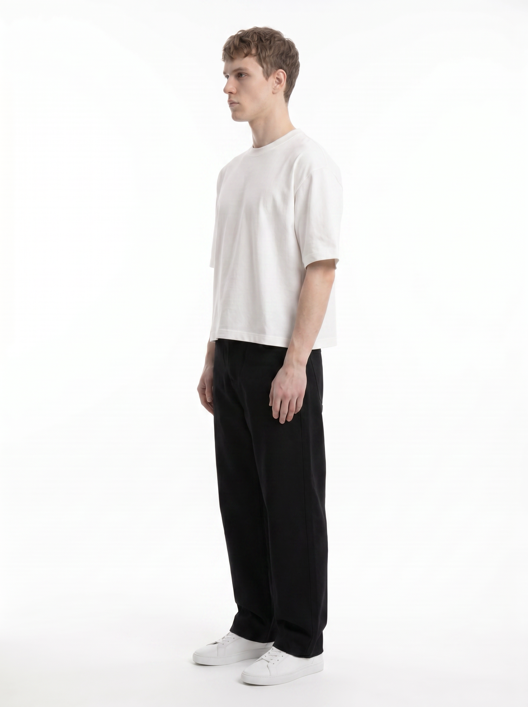 BASIC HEAVYWEIGHT T-SHIRT - WHITE